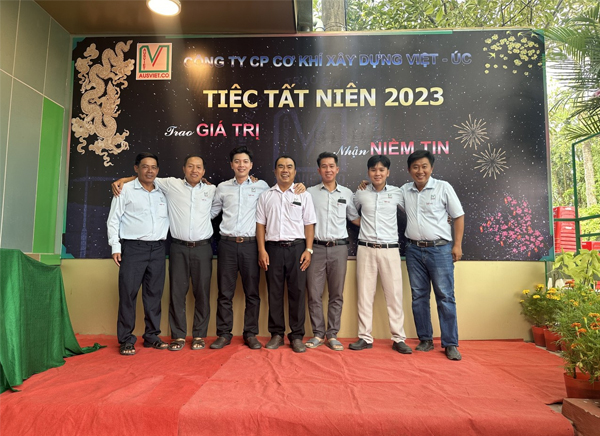 Việt Úc Tổng kết, họp mặt, tiệc tất niên năm 2023